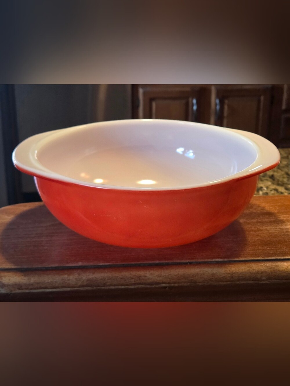 RARE!! VINTAGE PYREX  RED CASSEROLE DISH/RED ROUND BOWL #024  2 QUART MILK GLASS